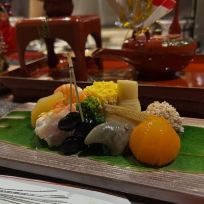 . 新年明けましておめでとうござい…